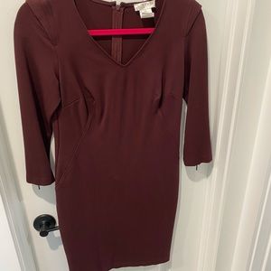 Size 4 Body-con dress in red wine